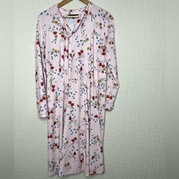 Eloquii Long Sleeve Keyhole Bow Tie Neckline Pink Floral Fit-Flare Dress Size 14 - Picture 2 of 7